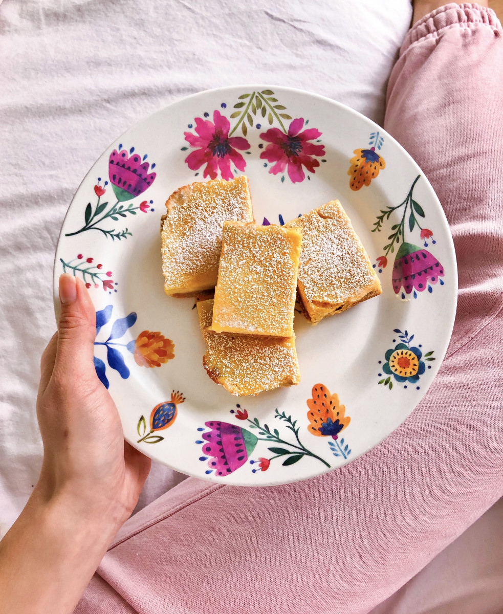 Healthy Desserts: lemon bars