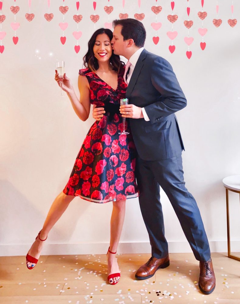 45 Fun Date Ideas For Solo Dates Girls Nights And Romantic Dates 45-fun-date-ideas-for-solo-dates-girls-nights-and-romantic-dates